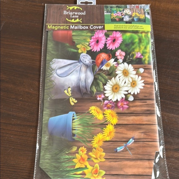NWT Briarwood Lane Magnetic Mailbox Cover - Picture 1 of 4